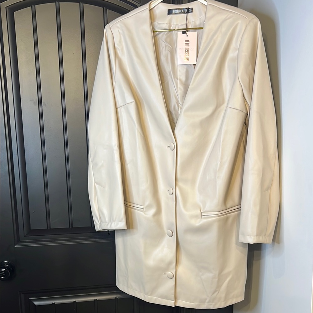 Cream Women's Jacket by Misguided
